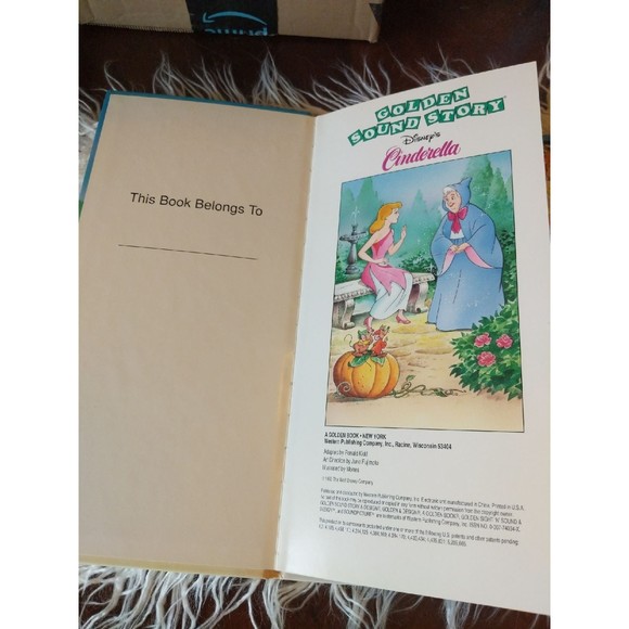 Disney Cinderella Vintage Electronic book plays music! - Picture 10 of 12